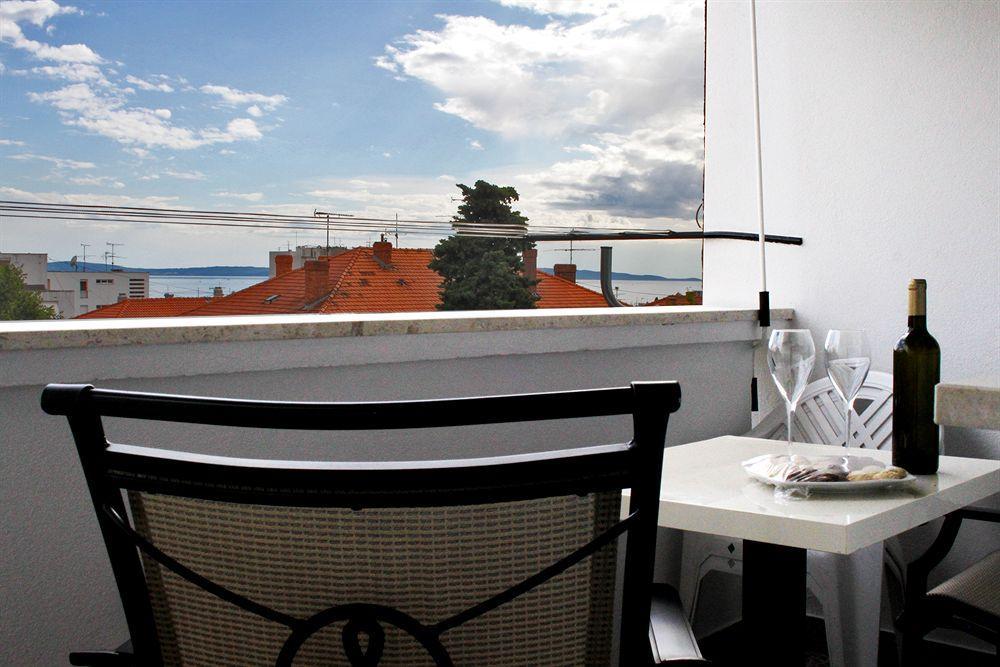 Cro Jet Set Apartments Сплит Екстериор снимка