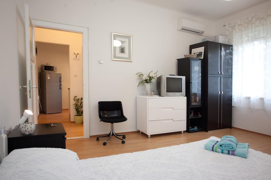 Cro Jet Set Apartments Сплит Стая снимка