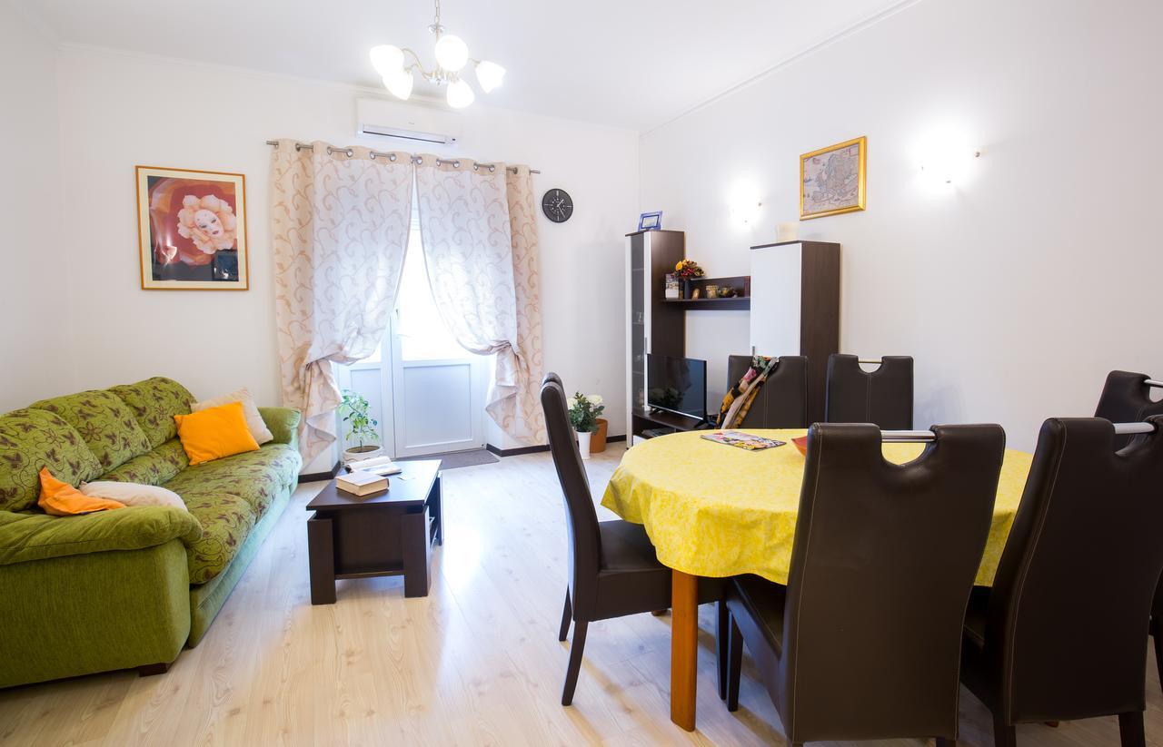 Cro Jet Set Apartments Сплит Екстериор снимка